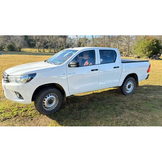 Toyota Hilux 2.4 D.cab. T.dsl Dx