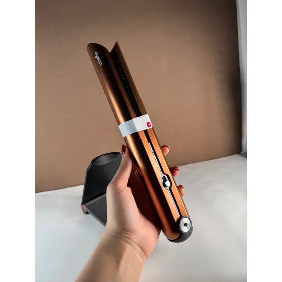Plancha Dyson Corrale