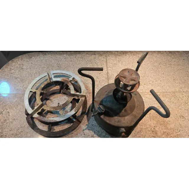 Cocina De Kerosene O Gasoil Reverbero Una Hornilla