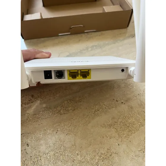 Router Tenda Nuevo (k80)