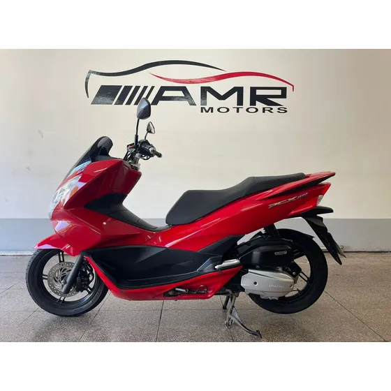 Honda Pcx 150 Año 2017 Roja