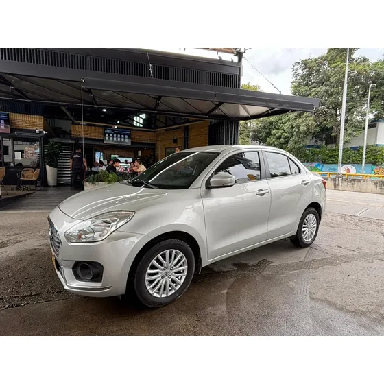Suzuki Swift 2021 1.2 Dzire Tam
