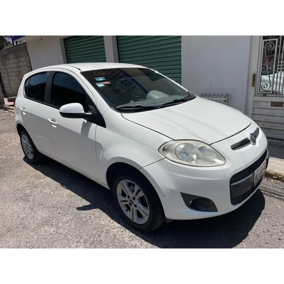 Fiat Palio 1.6 Essence Mt