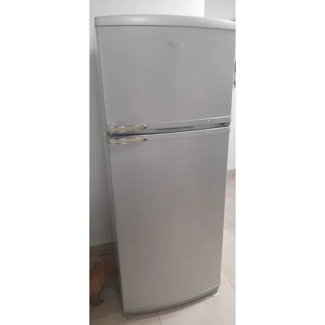 Heladera Whirpool 390. No Funciona El No Frost. Plateado