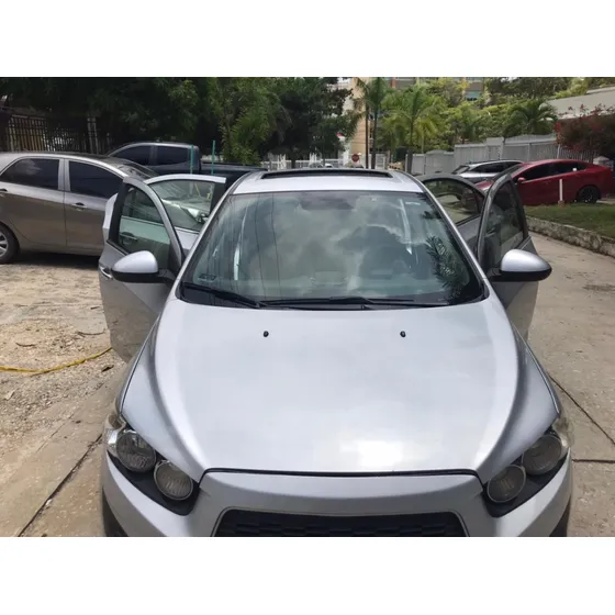 Chevrolet Sonic 1.6 Lt 4 P