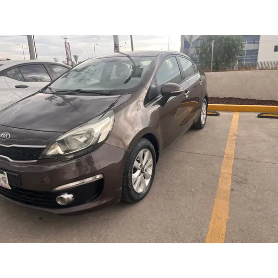 Kia Rio 1.6 Ex Sedan Mt