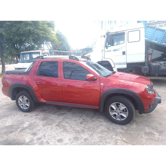 Renault Duster Oroch 2.0 Outsider Plus