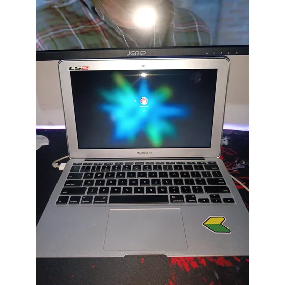 Macbook Air 2011