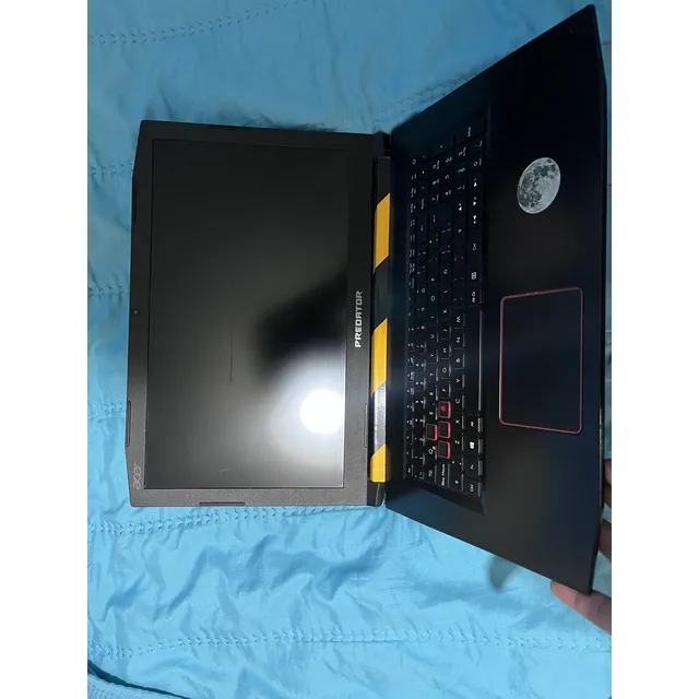 Laptop