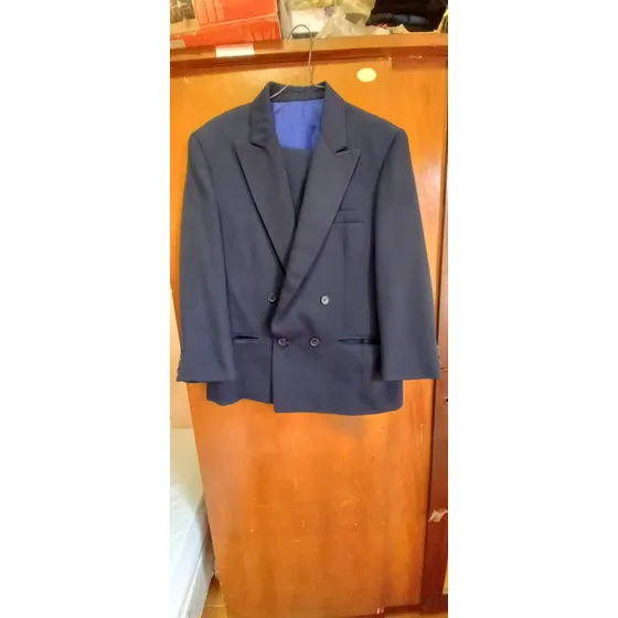 Ropa De Niño Se Venden Trajes Para Niños Entre 14 Y 12 Años
