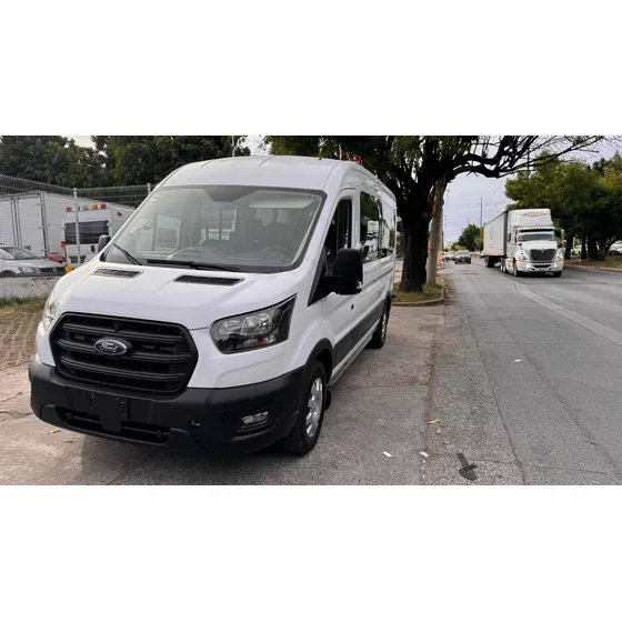 Ford Transit Bus 15 Pas. 2.2 Lts