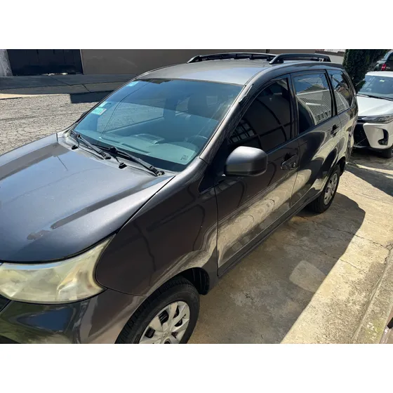 Toyota Avanza 1.5 Le At