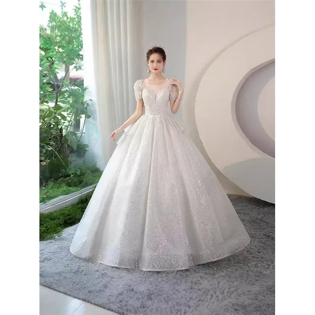 A Vestido De Novia Hecho A Mano