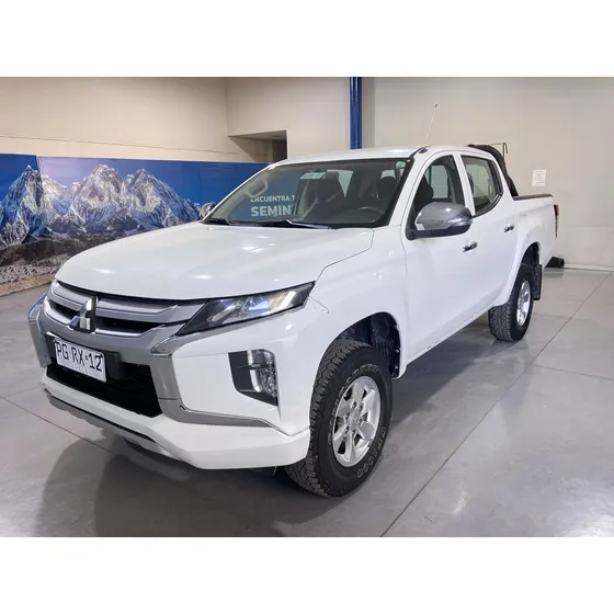 Mitsubishi L200 Katana Cr 4x2 Pgrx12