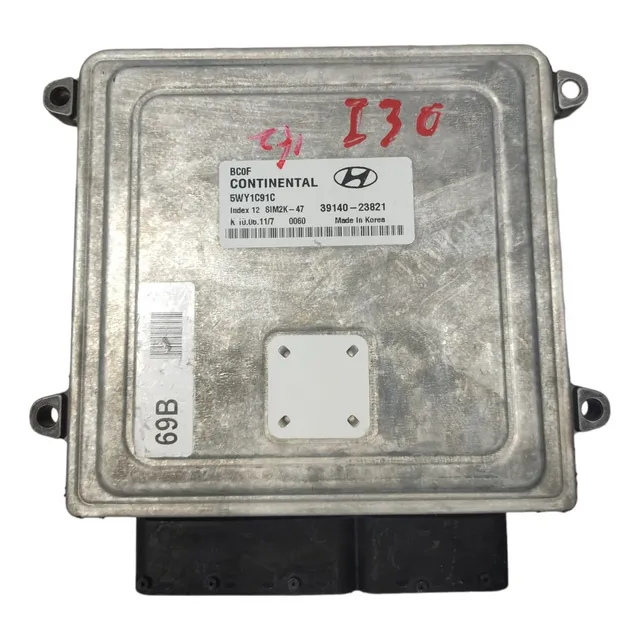 Modulo Injecao Hyundai I30 2.0 3914023821 Manual - Etq961