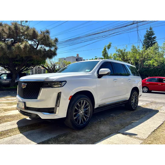 Cadillac Escalade Esv 6.2 Premium 8 Pasajeros At