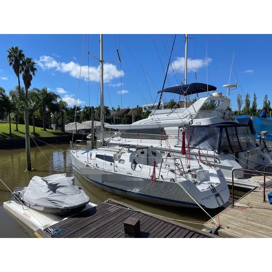 Velero Pandora 31 Ims Yanmar 15 Hp Velas De Carbono