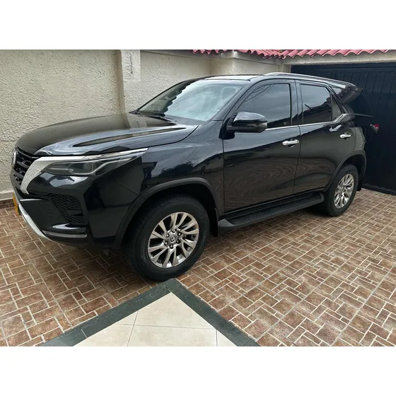 Toyota Fortuner 2.7l