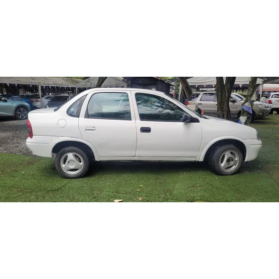 Chevrolet Corsa 1.3 Gl