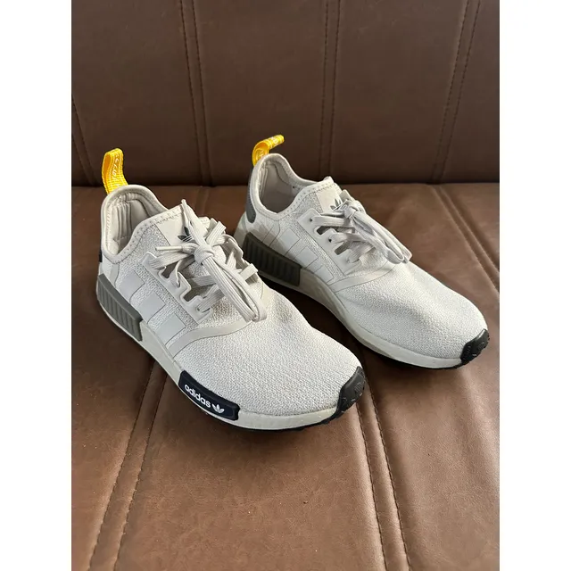 Zapatillas adidas Nmd R1 Grey