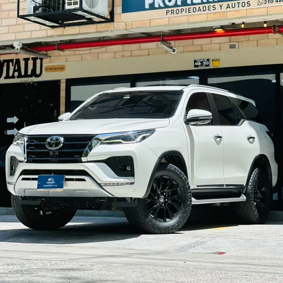 Toyota Fortuner 2021 2.8l Srv