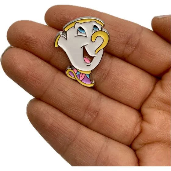 Broche De Bella Y Al Bestia, Pin Metálico, Prendedor, Taza
