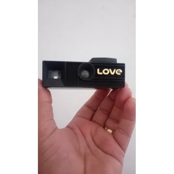Máquina Fotográfica Love Preto