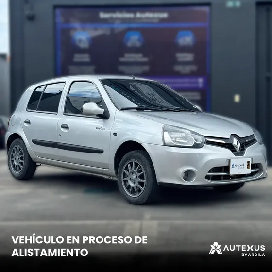 Renault Clio Style 2017 1.2 Night & Day