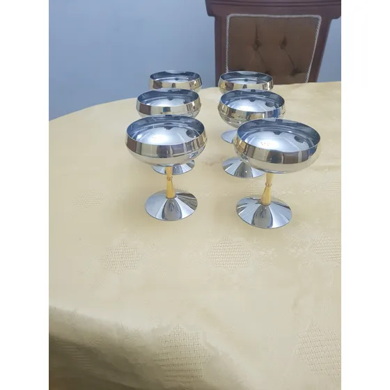 Set De Copas De Acero Inoxidable Usadas