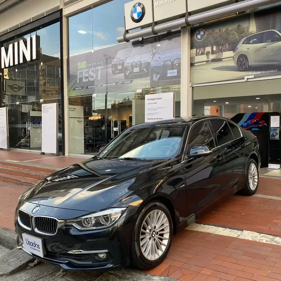 BMW 320i 2017 2.0 320i F30 Luxury Line Plus