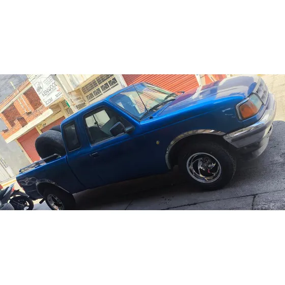 Ford Ranger Pickup 6 Cilindros Cabina Y Media