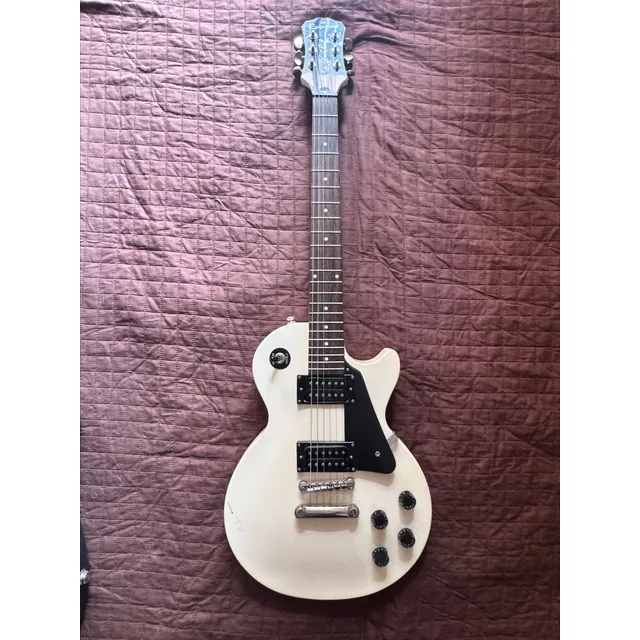 EpiPhone Limited Edition Studio 2015 Guitarra Eléctrica