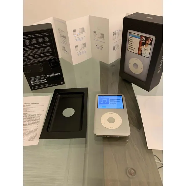 iPod Classic Gris Plata 80gb Todo Original Jamás Reparado