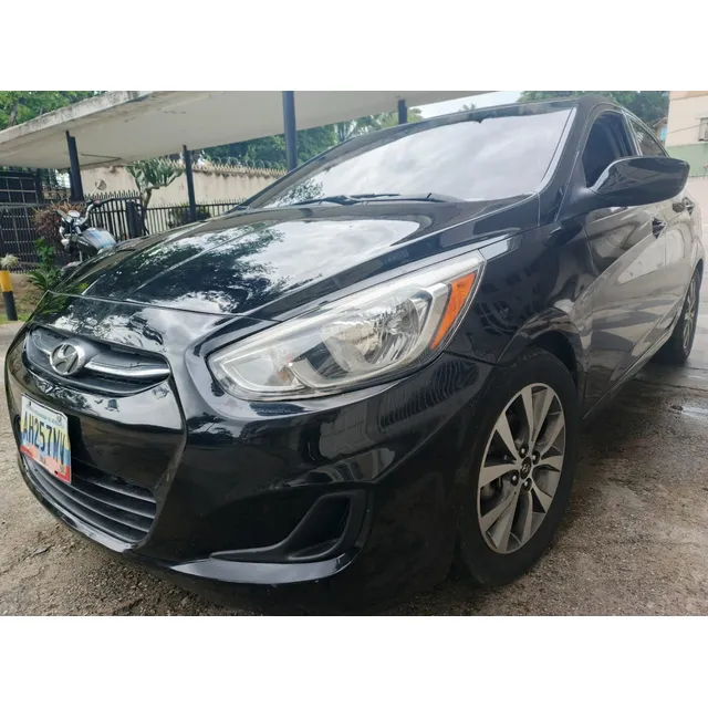 Hyundai Accent Automatico