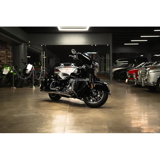 Indian Roadmaster 1800 2016