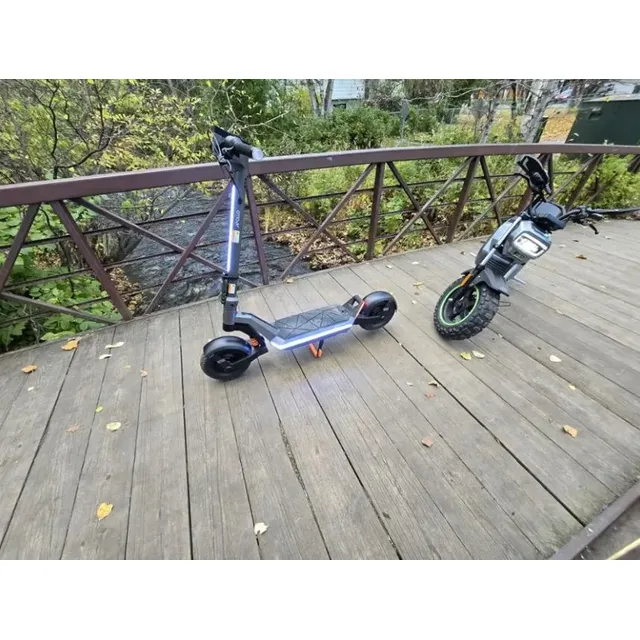 Apollo - Pro 2024 Premium Dual-motor Electric Scooter