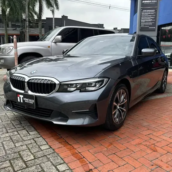 BMW Serie 3 2022 330e Hybrid 2.0t At