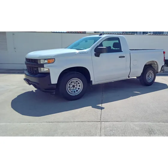 Chevrolet Silverado 2p 3500 Wt Chasis Cab. V8/6.0 Man.