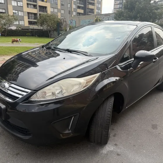 Ford Fiesta 2011 1.6 Sportback Mecánica