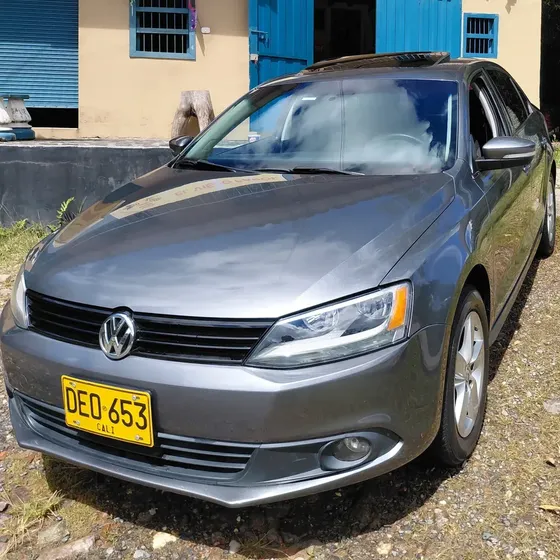 Volkswagen 2011 2011 2.5l