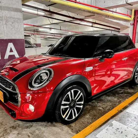 Mini Cooper S 2019 2.0 Chili At