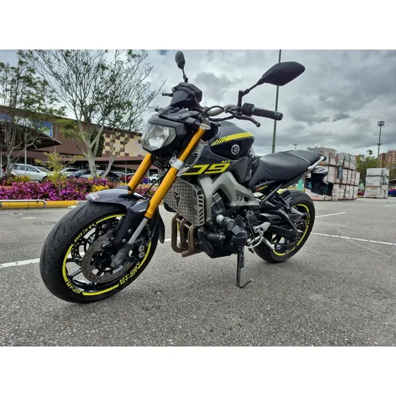 Yamaha Mt09 Abs