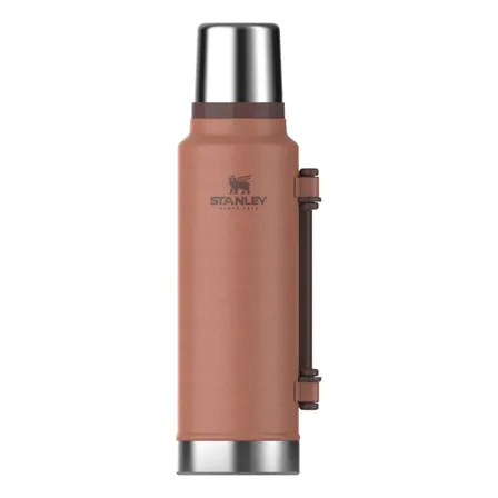 Termo Stanley Classic Clay | 1.4 Lt Color Marrón Claro