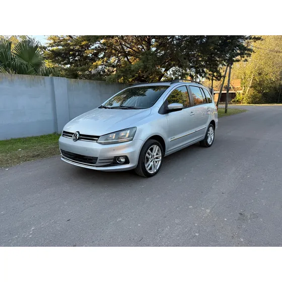 Volkswagen Suran 1.6 Imotion Highline 110cv