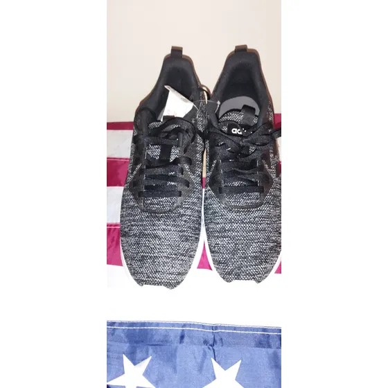 Zapato Deportivo adidas Talla 11 / 29 Centrimetro De Largo I