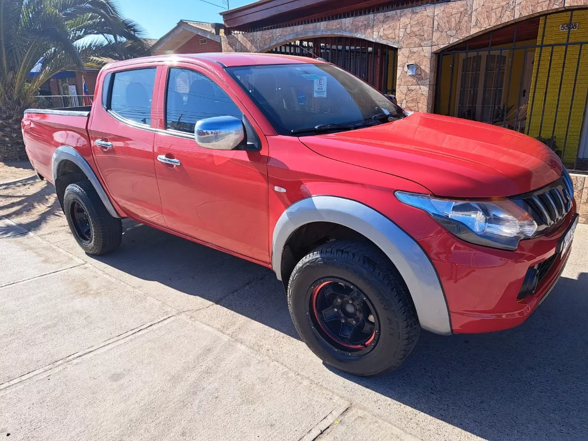 Mitsubishi L200 Katana Crt 4x4 2.4 Diesel