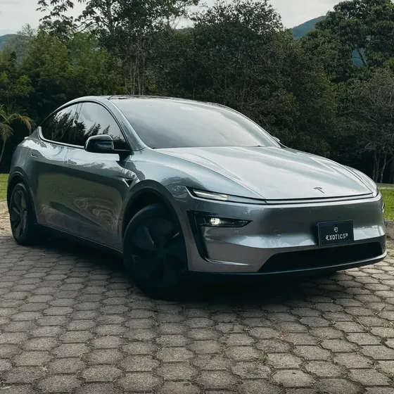 Tesla Model Y 2026 0.0 Long Range Awd