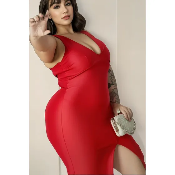 Vestido Regata Rebecca Frestas Com Fenda E Zíper