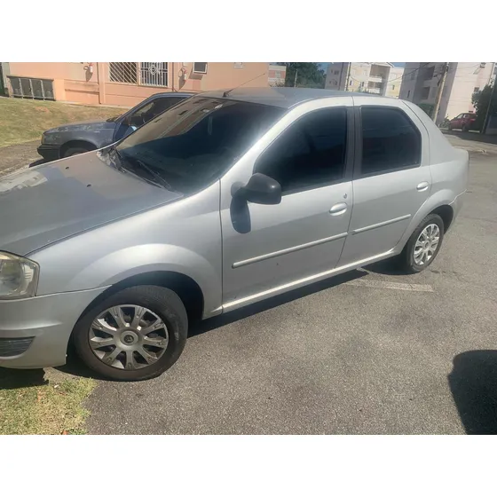 Renault Logan 1.0 16v Expression Hi-flex 4p