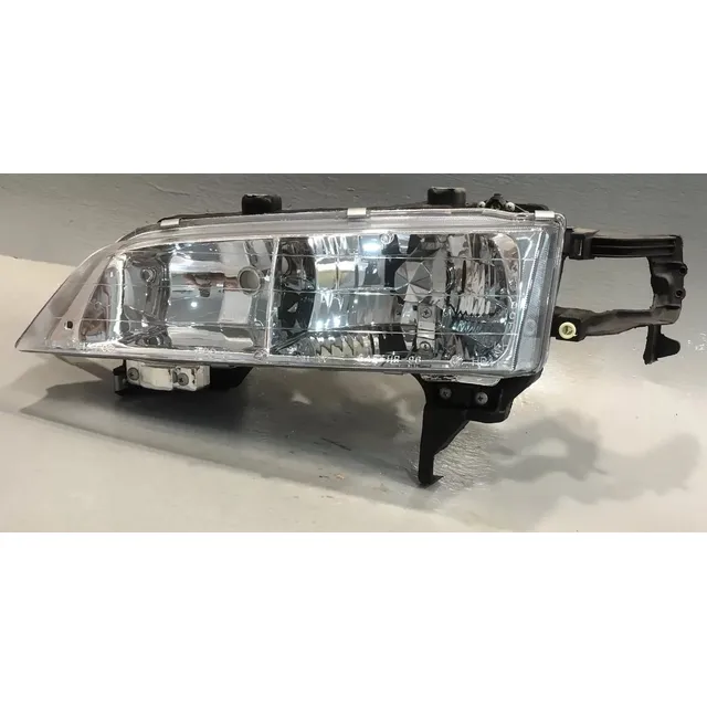 Faro Derecho Honda Accord 96 Depo